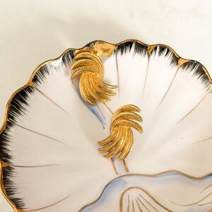 Vintage Monet Gold Tone Swirl Earrings Pierced Textured Fan Statement 80s